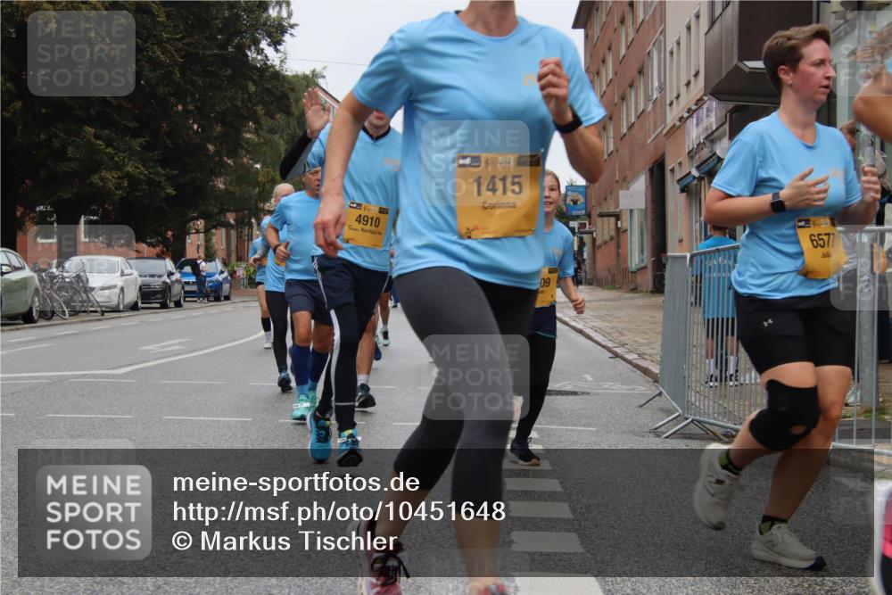 13.09.2026 - Kiel Lauf Markus Tischler http://msf.ph/oto/10451648 13.09.2026 09:45:52 Fleethörn 39, 4910, 1415, 09, 6577 meine-sportfotos.de