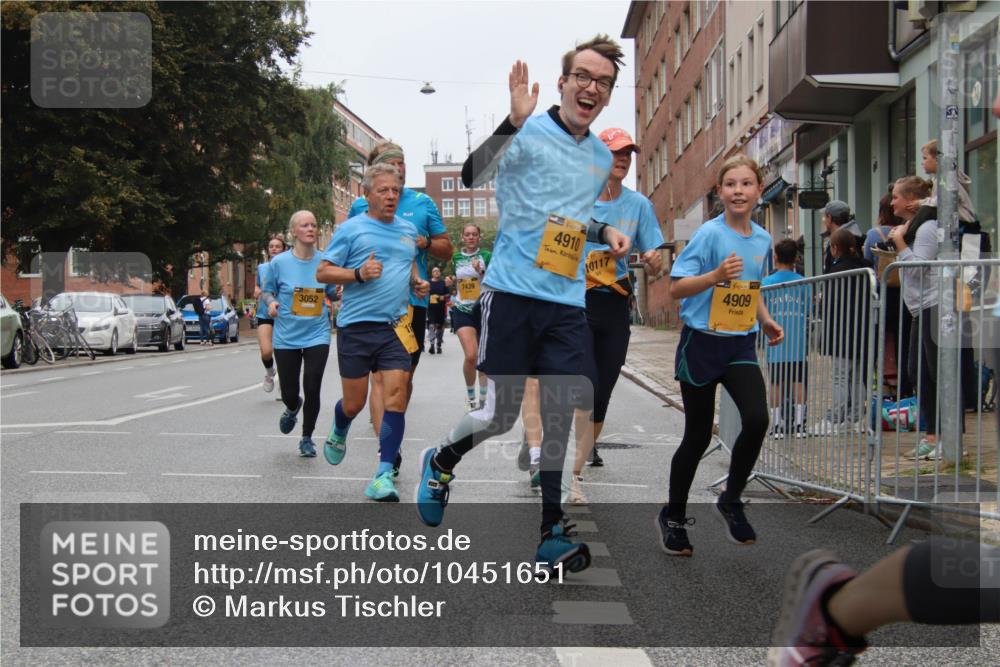 13.09.2026 - Kiel Lauf Markus Tischler http://msf.ph/oto/10451651 13.09.2026 09:45:53 Fleethörn 3052, 7439, 4910, 10117, 4909 meine-sportfotos.de