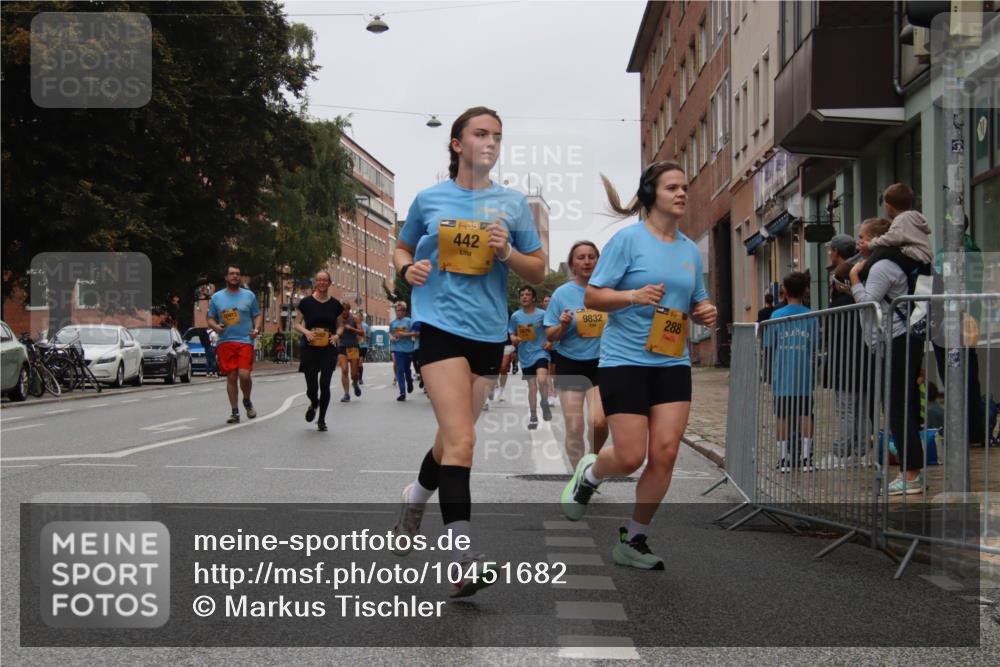 13.09.2026 - Kiel Lauf Markus Tischler http://msf.ph/oto/10451682 13.09.2026 09:45:58 Fleethörn 38, 442, 9832, 288 meine-sportfotos.de