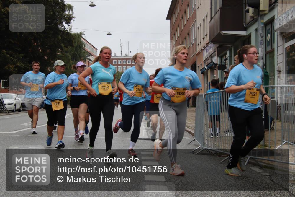 13.09.2026 - Kiel Lauf Markus Tischler http://msf.ph/oto/10451756 13.09.2026 09:46:14 Fleethörn 12725, 7731, 39, 7213, 3361, 604, 1, 99, 0322, 7921 meine-sportfotos.de