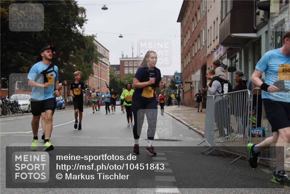 13.09.2026 - Kiel Lauf Markus Tischler http://msf.ph/oto/10451843 13.09.2026 09:46:39 Fleethörn 634, 2587, 1235, 17379, 494 meine-sportfotos.de