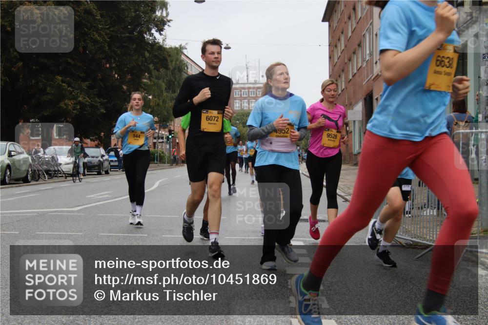 13.09.2026 - Kiel Lauf Markus Tischler http://msf.ph/oto/10451869 13.09.2026 09:46:53 Fleethörn 544, 38, 6072, 4952, 9528, 2779, 2429, 663 meine-sportfotos.de