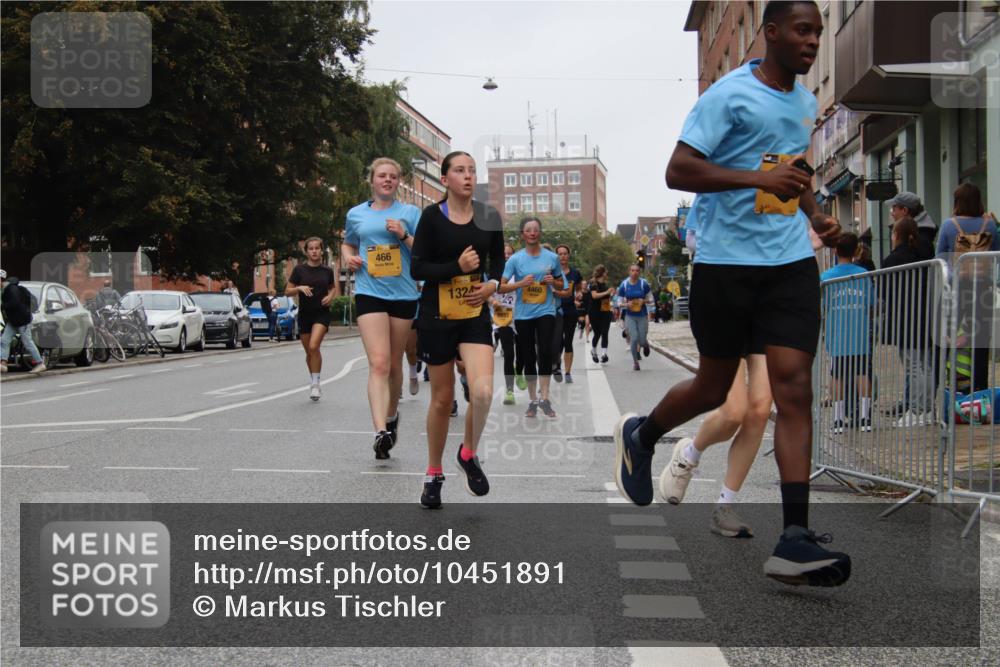13.09.2026 - Kiel Lauf Markus Tischler http://msf.ph/oto/10451891 13.09.2026 09:46:59 Fleethörn 466, 1324, 4460 meine-sportfotos.de