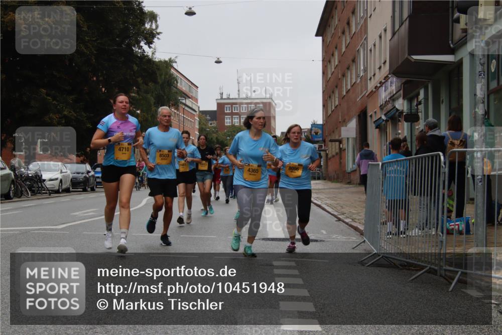 13.09.2026 - Kiel Lauf Markus Tischler http://msf.ph/oto/10451948 13.09.2026 09:47:17 Fleethörn 4710, 8503, 7481, 10823, 8096, 4365 meine-sportfotos.de