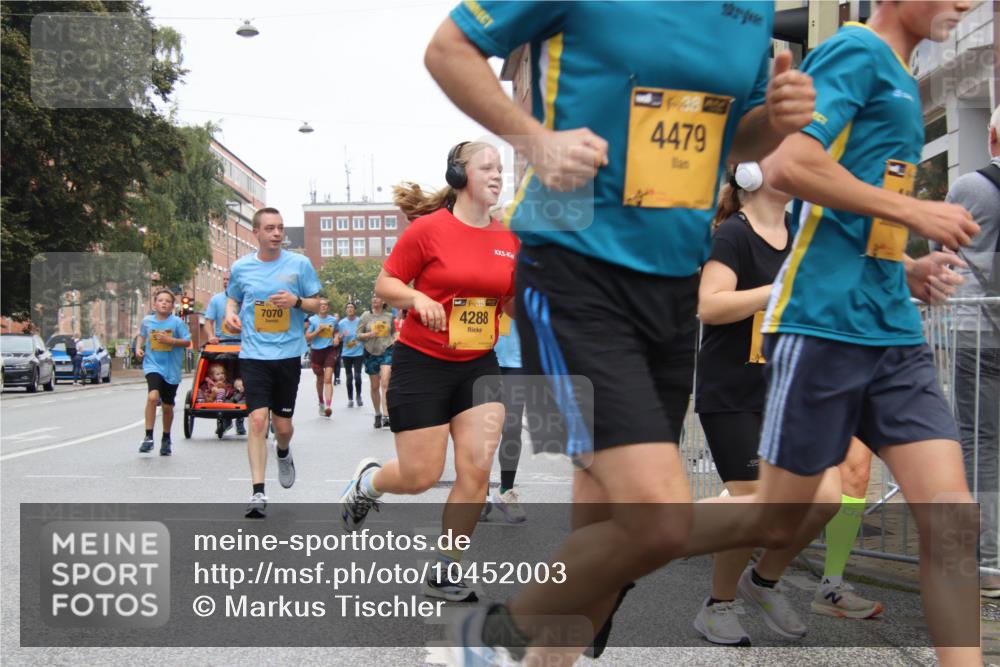13.09.2026 - Kiel Lauf Markus Tischler http://msf.ph/oto/10452003 13.09.2026 09:47:33 Fleethörn 7070, 4288, 4, 39, 4479 meine-sportfotos.de