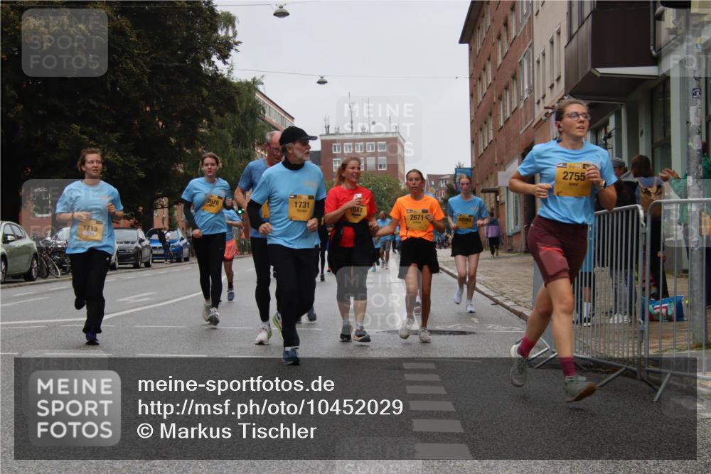 13.09.2026 - Kiel Lauf Markus Tischler http://msf.ph/oto/10452029 13.09.2026 09:47:40 Fleethörn 1713, 2676, 1731, 1047, 2671, 12393, 39, 2755 meine-sportfotos.de