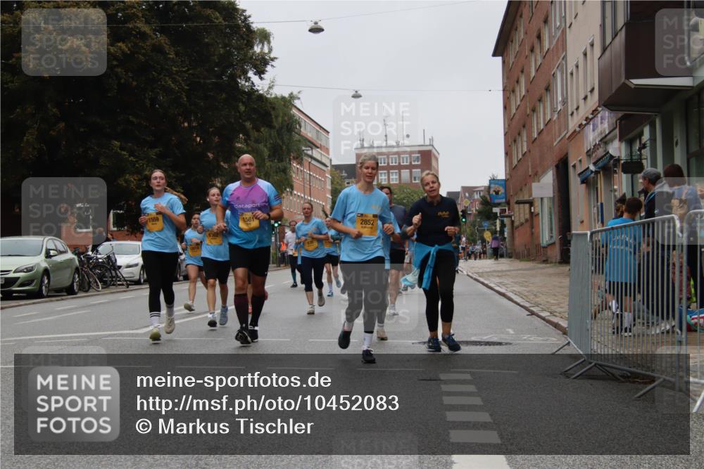 13.09.2026 - Kiel Lauf Markus Tischler http://msf.ph/oto/10452083 13.09.2026 09:48:08 Fleethörn 1559, 1561, 2852 meine-sportfotos.de