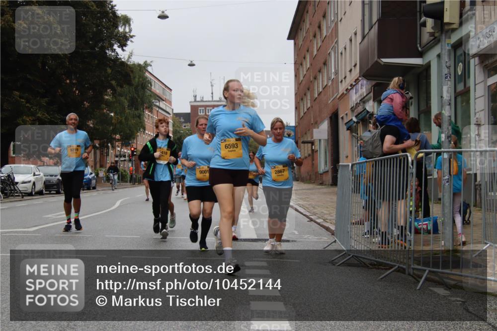 13.09.2026 - Kiel Lauf Markus Tischler http://msf.ph/oto/10452144 13.09.2026 09:48:26 Fleethörn 2418, 9219, 9001, 3, 6593, 2867 meine-sportfotos.de