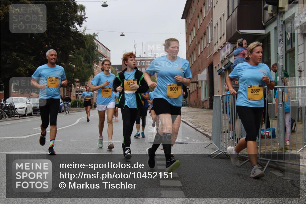 13.09.2026 - Kiel Lauf Markus Tischler http://msf.ph/oto/10452151 13.09.2026 09:48:27 Fleethörn 9219, 8844, 34, 9001, 2867 meine-sportfotos.de