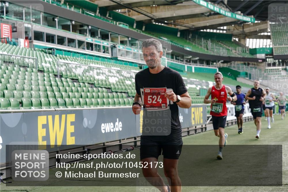13.09.2026 - 21. swb-Marathon Bremen Michael Burmester http://msf.ph/oto/10452173 13.09.2026 12:50:35 Laufen im Stadion 335, 469, 663, 670, 771, 779, 899, 1455, 1510, 1513, 1517, 1605, 1613, 1748, 1970, 1998, 2052, 2130, 2288, 2291, 2295, 2347, 2360, 2442, 2444, 2750, 2909, 3043, 3330, 3440, 3484, 3625, 3647, 3808, 3959, 3973, 4023, 4033, 4247, 4368, 4384, 4473, 4559, 4727, 4743, 4781, 4782, 4852, 4888, 4990, 5066, 5111, 5155, 5314, 5377, 5383, 5521, 5532, 5570, 5585, 5594, 5620, 5627, 5636, 5696, 6267, 6274, 6471, 6652, 6668, 6842, 6901, 6906, 7109, 7115, 7121, 8033, 8798 meine-sportfotos.de