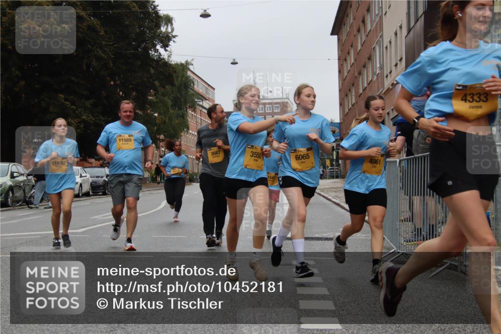 13.09.2026 - Kiel Lauf Markus Tischler http://msf.ph/oto/10452181 13.09.2026 09:48:36 Fleethörn 11990, 11989, 3687, 3550, 1547, 6065, 4961, 4333 meine-sportfotos.de