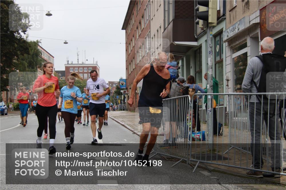13.09.2026 - Kiel Lauf Markus Tischler http://msf.ph/oto/10452198 13.09.2026 09:48:45 Fleethörn 785, 5404, 4711, 2000 meine-sportfotos.de