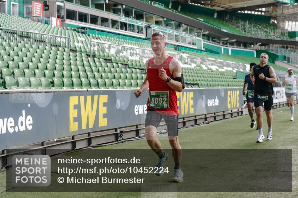 13.09.2026 - 21. swb-Marathon Bremen Michael Burmester http://msf.ph/oto/10452224 13.09.2026 12:50:37 Laufen im Stadion 335, 469, 663, 670, 771, 779, 899, 1125, 1455, 1510, 1513, 1517, 1605, 1613, 1748, 1970, 1998, 2052, 2130, 2288, 2291, 2295, 2347, 2360, 2442, 2444, 2750, 2909, 3330, 3440, 3484, 3625, 3647, 3808, 3959, 3973, 4023, 4033, 4247, 4368, 4384, 4473, 4559, 4582, 4727, 4743, 4781, 4782, 4852, 4888, 4990, 5066, 5111, 5155, 5314, 5377, 5383, 5521, 5532, 5570, 5585, 5594, 5620, 5627, 5636, 5696, 6267, 6274, 6471, 6652, 6668, 6842, 6901, 6906, 7109, 7115, 7121, 8033, 8798 meine-sportfotos.de