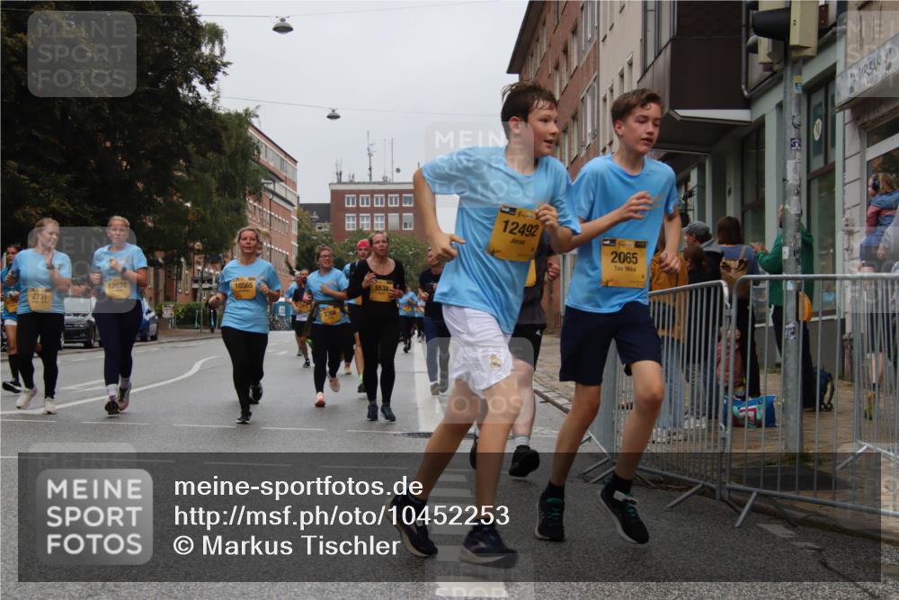 13.09.2026 - Kiel Lauf Markus Tischler http://msf.ph/oto/10452253 13.09.2026 09:49:03 Fleethörn 2731, 12632, 10565, 2366, 5538, 12492, 5, 39, 2065 meine-sportfotos.de