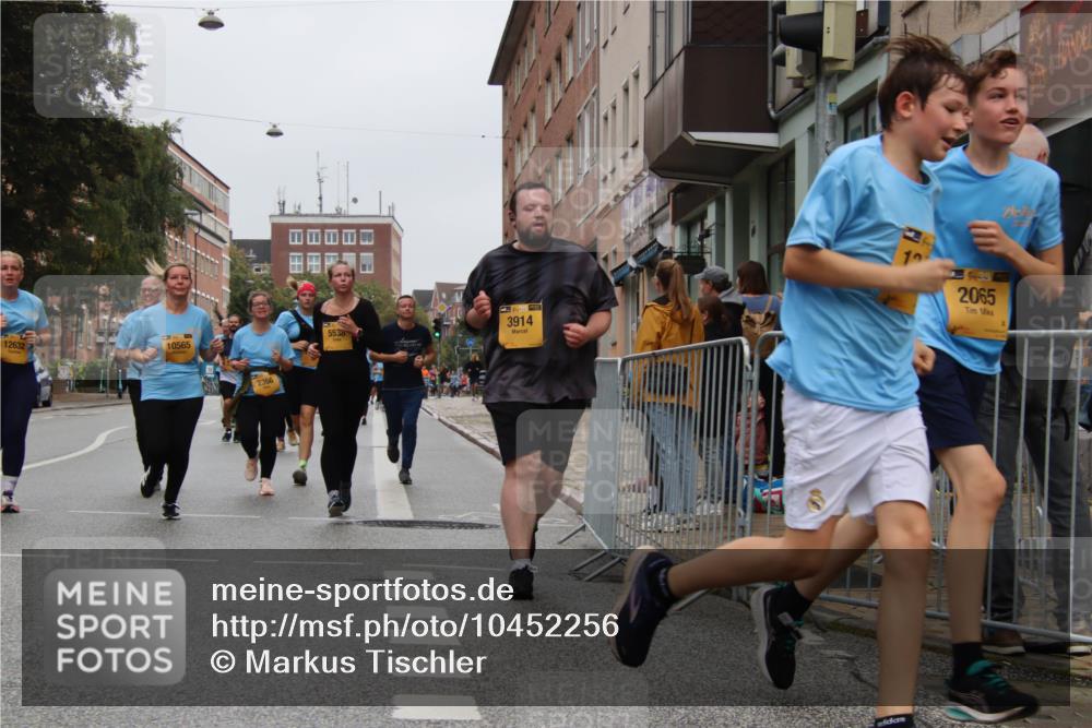 13.09.2026 - Kiel Lauf Markus Tischler http://msf.ph/oto/10452256 13.09.2026 09:49:03 Fleethörn 12632, 10565, 2366, 5538, 3914, 39, 2065 meine-sportfotos.de