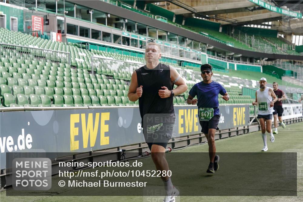13.09.2026 - 21. swb-Marathon Bremen Michael Burmester http://msf.ph/oto/10452280 13.09.2026 12:50:38 Laufen im Stadion 335, 469, 663, 670, 771, 779, 899, 1125, 1146, 1455, 1510, 1513, 1517, 1605, 1613, 1748, 1970, 1998, 2052, 2130, 2288, 2291, 2295, 2347, 2360, 2442, 2444, 2750, 2909, 3330, 3440, 3484, 3625, 3647, 3703, 3808, 3959, 3973, 4023, 4033, 4247, 4368, 4384, 4473, 4559, 4582, 4727, 4743, 4781, 4782, 4852, 4888, 4990, 5066, 5111, 5155, 5314, 5377, 5383, 5521, 5532, 5570, 5585, 5594, 5620, 5627, 5636, 5696, 6267, 6274, 6471, 6652, 6668, 6842, 6901, 6906, 7109, 7115, 7121, 8033, 8798 meine-sportfotos.de