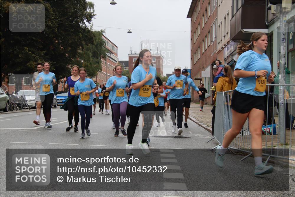 13.09.2026 - Kiel Lauf Markus Tischler http://msf.ph/oto/10452332 13.09.2026 09:49:19 Fleethörn 7142, 1142, 874, 5184, 4856, 5254, 9122, 4229 meine-sportfotos.de