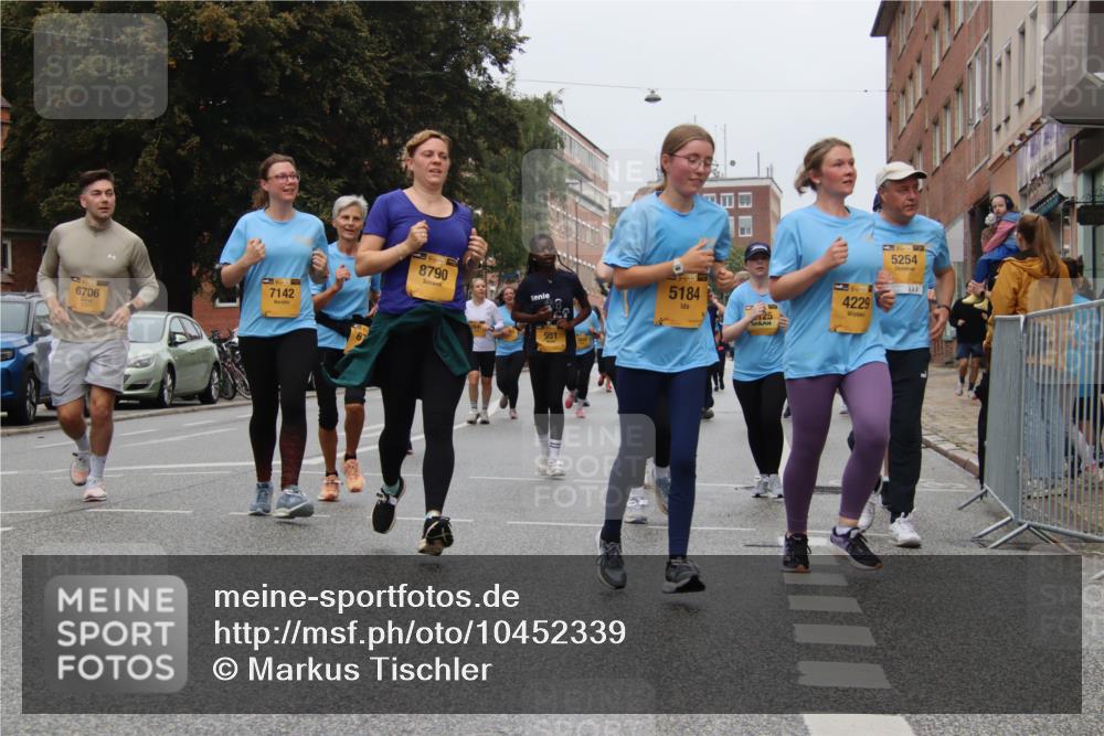13.09.2026 - Kiel Lauf Markus Tischler http://msf.ph/oto/10452339 13.09.2026 09:49:22 Fleethörn 6706, 7142, 8790, 951, 7, 39, 5184, 25, 39, 4229, 5254 meine-sportfotos.de