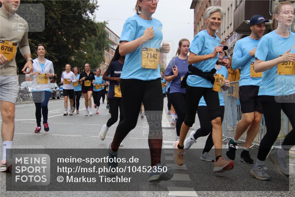 13.09.2026 - Kiel Lauf Markus Tischler http://msf.ph/oto/10452350 13.09.2026 09:49:24 Fleethörn 38, 6706, 12462, 793, 2110, 38, 7142, 25, 3577 meine-sportfotos.de