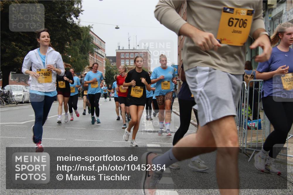 13.09.2026 - Kiel Lauf Markus Tischler http://msf.ph/oto/10452354 13.09.2026 09:49:25 Fleethörn 4, 38, 12462, 2110, 602, 910, 10653, 10, 12560, 3561, 6706, 38, 10302 meine-sportfotos.de