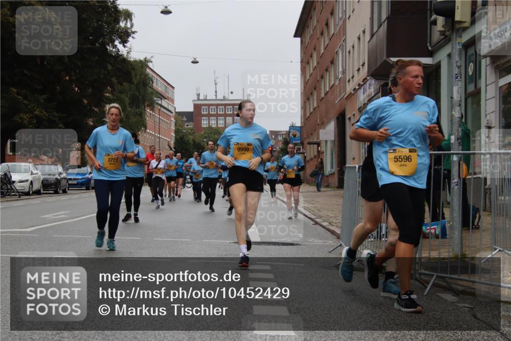 13.09.2026 - Kiel Lauf Markus Tischler http://msf.ph/oto/10452429 13.09.2026 09:49:49 Fleethörn 3723, 9990, 5596 meine-sportfotos.de