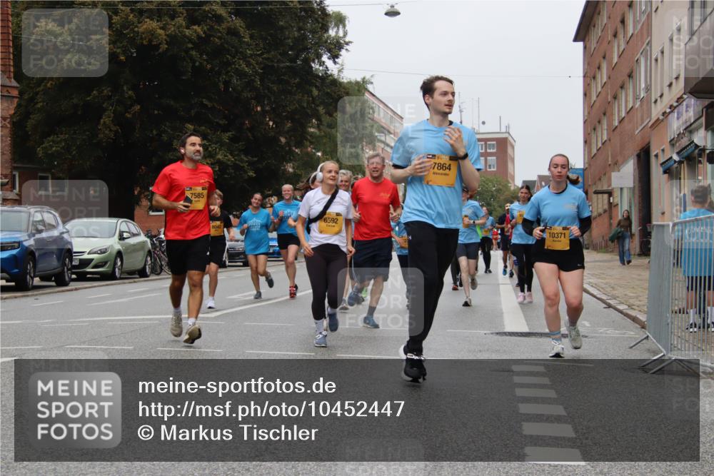 13.09.2026 - Kiel Lauf Markus Tischler http://msf.ph/oto/10452447 13.09.2026 09:49:55 Fleethörn 7585, 8042, 6592, 38, 7864, 10371 meine-sportfotos.de
