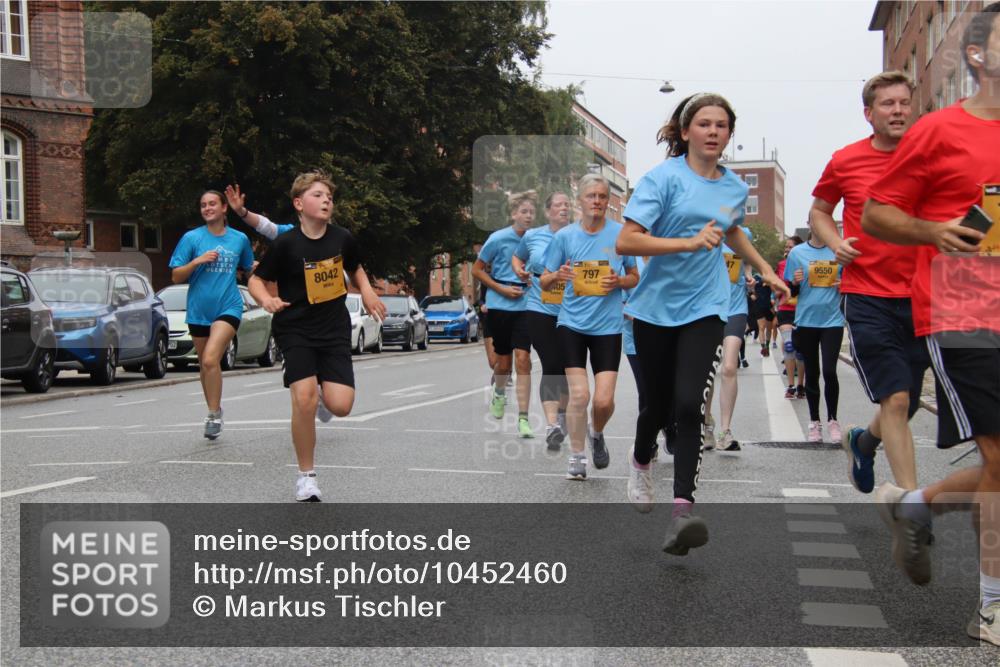 13.09.2026 - Kiel Lauf Markus Tischler http://msf.ph/oto/10452460 13.09.2026 09:49:57 Fleethörn 8042, 05, 797, 9550 meine-sportfotos.de