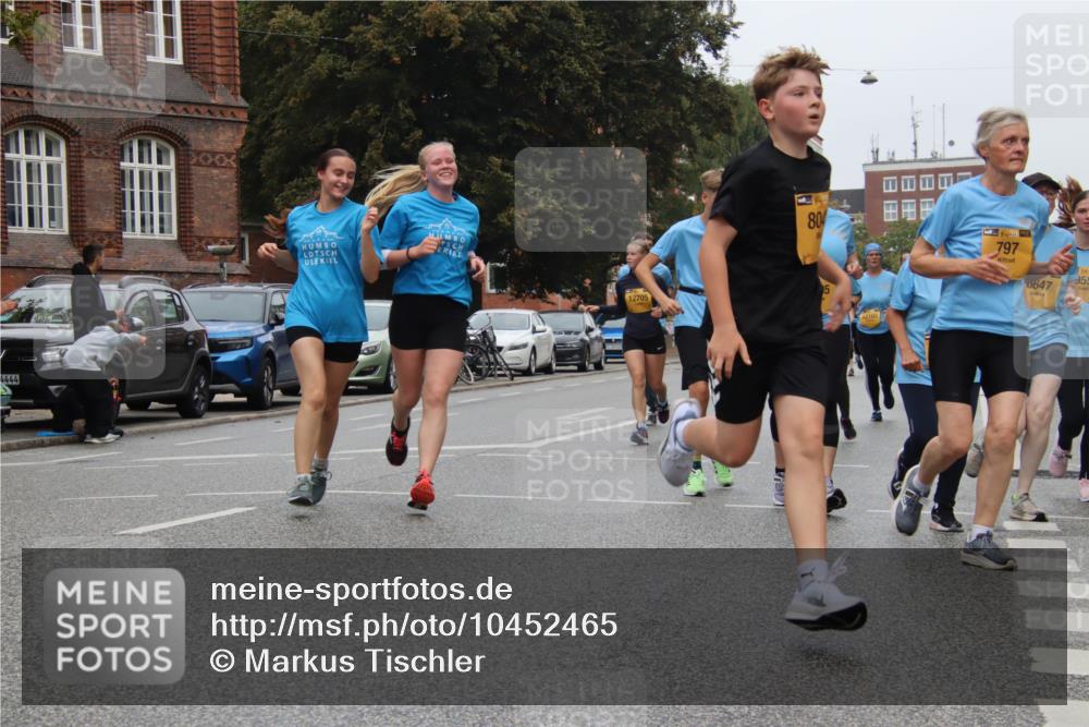 13.09.2026 - Kiel Lauf Markus Tischler http://msf.ph/oto/10452465 13.09.2026 09:49:58 Fleethörn 4444, 80, 5, 12705, 12103, 38, 797, 0647, 955 meine-sportfotos.de