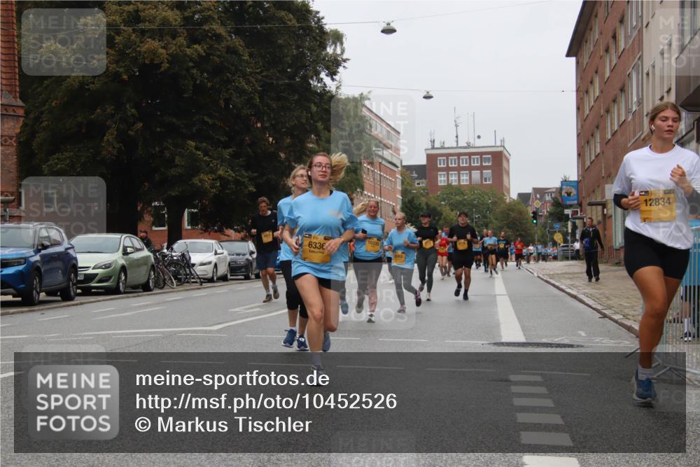 13.09.2026 - Kiel Lauf Markus Tischler http://msf.ph/oto/10452526 13.09.2026 09:50:15 Fleethörn 6336, 10333, 12834 meine-sportfotos.de