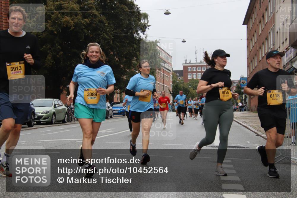 13.09.2026 - Kiel Lauf Markus Tischler http://msf.ph/oto/10452564 13.09.2026 09:50:23 Fleethörn 1, 3, 5913, 38, 3089, 6115, 6118 meine-sportfotos.de