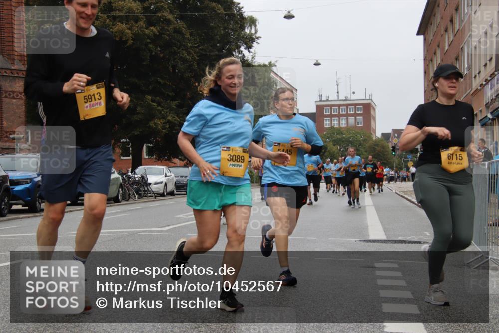 13.09.2026 - Kiel Lauf Markus Tischler http://msf.ph/oto/10452567 13.09.2026 09:50:23 Fleethörn 5913, 3089, 39, 445, 6115 meine-sportfotos.de