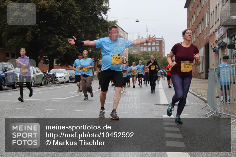 13.09.2026 - Kiel Lauf Markus Tischler http://msf.ph/oto/10452592 13.09.2026 09:50:31 Fleethörn 7694, 11852, 11143, 5731 meine-sportfotos.de