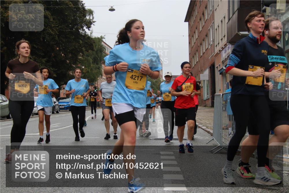13.09.2026 - Kiel Lauf Markus Tischler http://msf.ph/oto/10452621 13.09.2026 09:50:39 Fleethörn 11, 39, 8097, 10626, 4615, 803, 1, 35, 4217, 2777, 2466, 0 meine-sportfotos.de