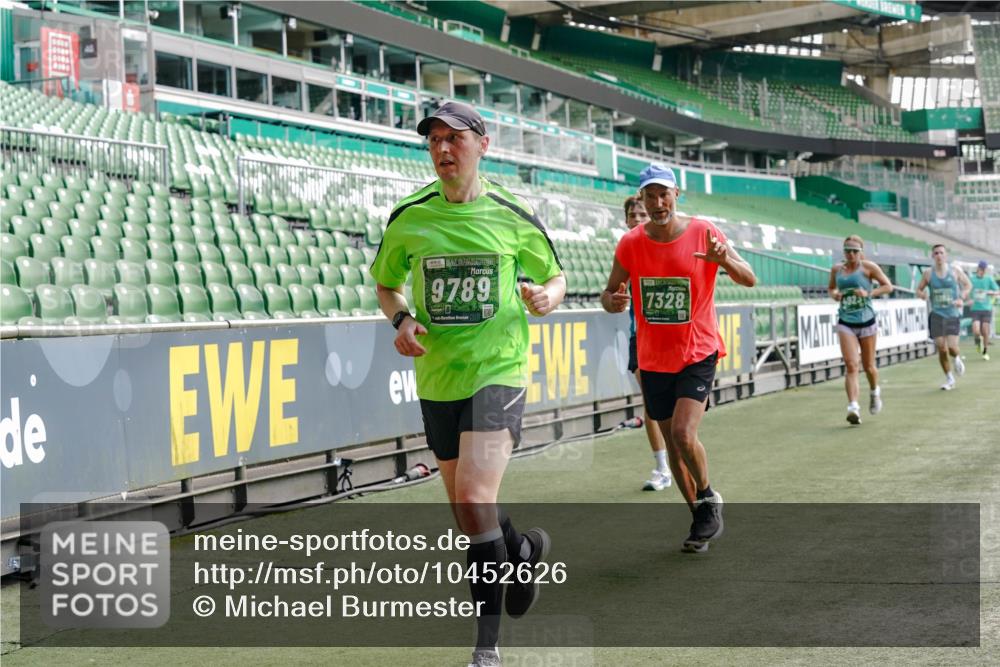 13.09.2026 - 21. swb-Marathon Bremen Michael Burmester http://msf.ph/oto/10452626 13.09.2026 12:50:54 Laufen im Stadion 335, 469, 663, 670, 771, 779, 1125, 1146, 1162, 1455, 1510, 1513, 1517, 1605, 1613, 1970, 1998, 2052, 2130, 2288, 2291, 2295, 2347, 2360, 2442, 2444, 2447, 2750, 2759, 2909, 3440, 3484, 3625, 3647, 3703, 3808, 3959, 4023, 4033, 4165, 4368, 4384, 4473, 4559, 4571, 4582, 4727, 4743, 4781, 4782, 4888, 4895, 5066, 5079, 5111, 5155, 5168, 5314, 5377, 5383, 5521, 5532, 5585, 5620, 5627, 5636, 5696, 6267, 6274, 6471, 6652, 6668, 6901, 6906, 7109, 7115, 7121, 8033, 8798 meine-sportfotos.de