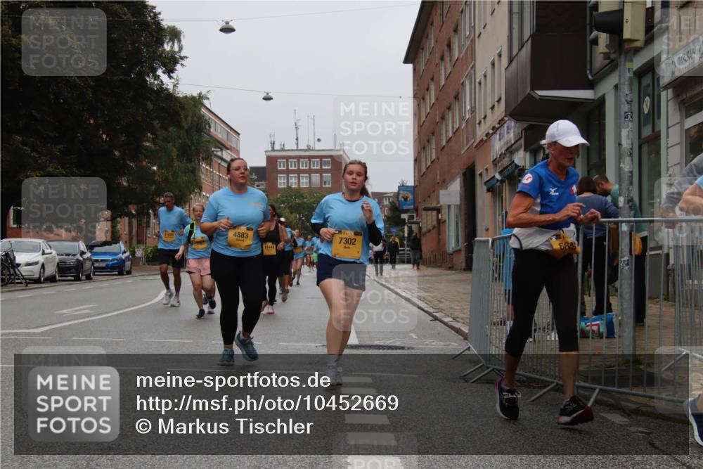 13.09.2026 - Kiel Lauf Markus Tischler http://msf.ph/oto/10452669 13.09.2026 09:50:58 Fleethörn 11494, 4883, 11444, 7302, 662 meine-sportfotos.de