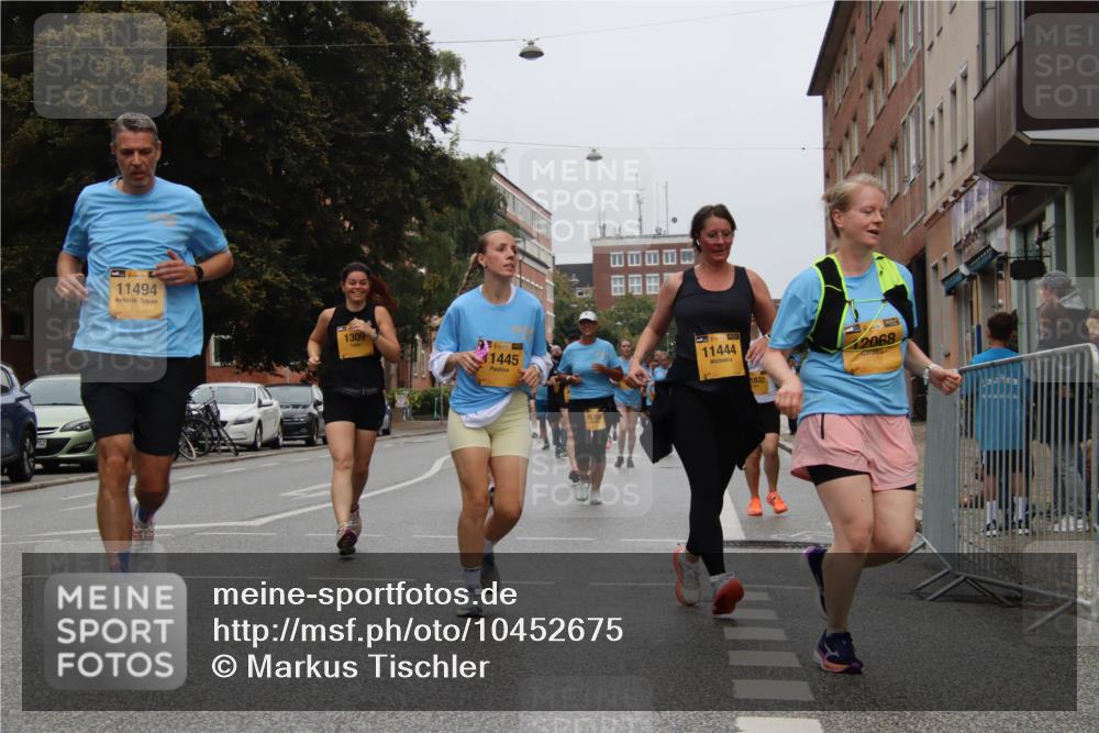 13.09.2026 - Kiel Lauf Markus Tischler http://msf.ph/oto/10452675 13.09.2026 09:51:04 Fleethörn 11494, 1309, 39, 1445, 11444, 1832, 2068 meine-sportfotos.de