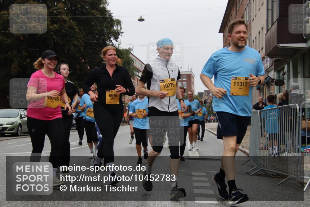13.09.2026 - Kiel Lauf Markus Tischler http://msf.ph/oto/10452783 13.09.2026 09:51:42 Fleethörn 107461, 1025, 39, 6679, 171, 38, 10275, 38, 11312 meine-sportfotos.de