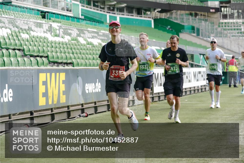 13.09.2026 - 21. swb-Marathon Bremen Michael Burmester http://msf.ph/oto/10452887 13.09.2026 12:51:08 Laufen im Stadion 335, 469, 663, 670, 734, 771, 1043, 1125, 1146, 1162, 1455, 1510, 1513, 1517, 1605, 1613, 1970, 1998, 2052, 2130, 2288, 2291, 2295, 2347, 2360, 2442, 2444, 2447, 2759, 2847, 3440, 3484, 3625, 3647, 3703, 3808, 3959, 4023, 4165, 4368, 4429, 4473, 4559, 4571, 4582, 4727, 4781, 4782, 4888, 4895, 5066, 5079, 5111, 5152, 5155, 5168, 5314, 5377, 5379, 5383, 5521, 5532, 5585, 5620, 5627, 5636, 5696, 6267, 6274, 6471, 6652, 6668, 6901, 6906, 7115, 7121, 8033, 8798 meine-sportfotos.de