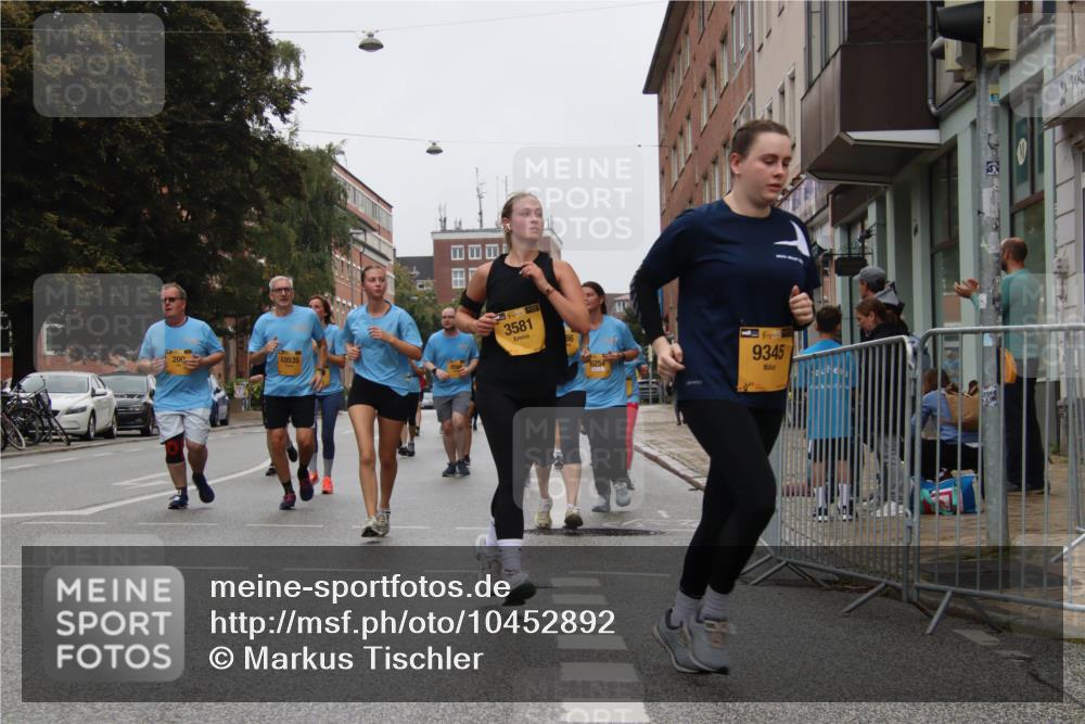 13.09.2026 - Kiel Lauf Markus Tischler http://msf.ph/oto/10452892 13.09.2026 09:52:23 Fleethörn 200, 10535, 3581, 86, 9345, 6254 meine-sportfotos.de