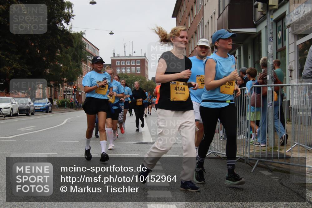 13.09.2026 - Kiel Lauf Markus Tischler http://msf.ph/oto/10452964 13.09.2026 09:52:42 Fleethörn 988, 39, 4144, 3, 102, 390 meine-sportfotos.de