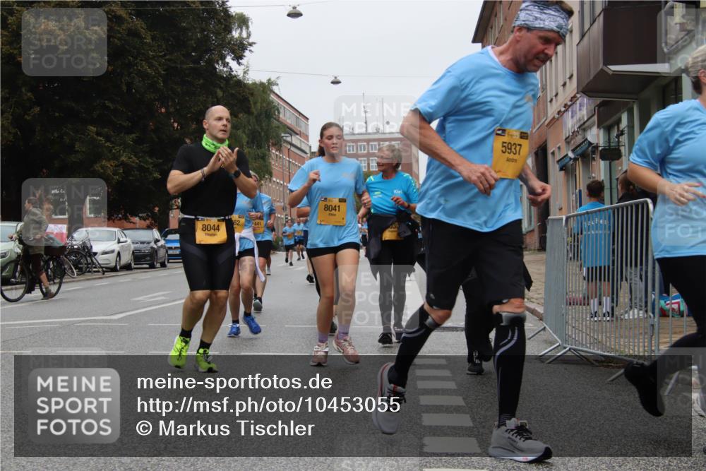 13.09.2026 - Kiel Lauf Markus Tischler http://msf.ph/oto/10453055 13.09.2026 09:53:07 Fleethörn 8044, 62, 441, 8041, 030, 5937 meine-sportfotos.de
