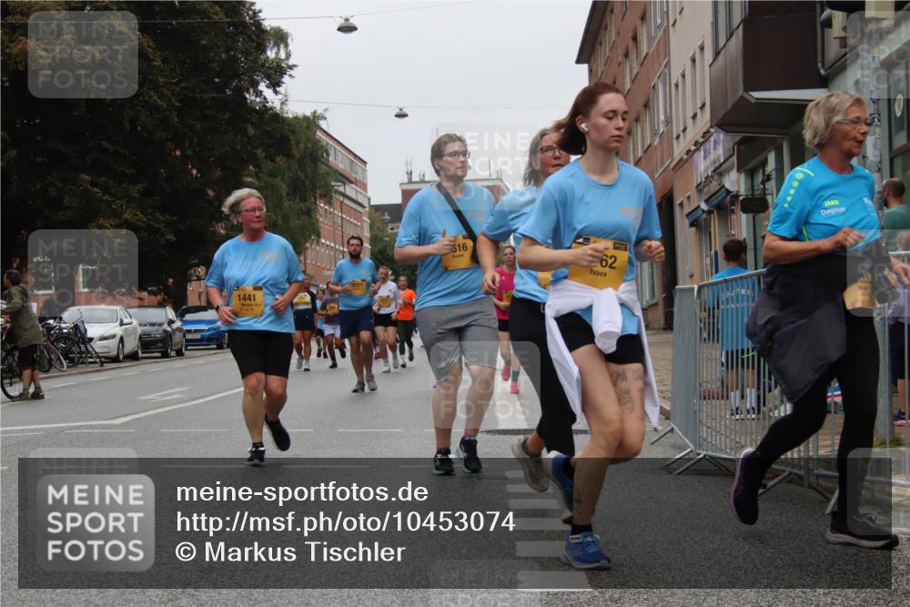 13.09.2026 - Kiel Lauf Markus Tischler http://msf.ph/oto/10453074 13.09.2026 09:53:10 Fleethörn 1441, 516, 62 meine-sportfotos.de
