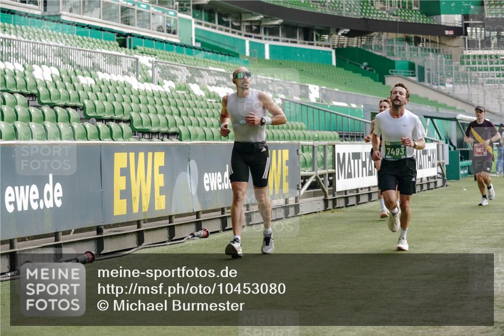 13.09.2026 - 21. swb-Marathon Bremen Michael Burmester http://msf.ph/oto/10453080 13.09.2026 12:51:19 Laufen im Stadion 235, 335, 469, 663, 734, 771, 863, 1043, 1125, 1146, 1162, 1455, 1492, 1510, 1513, 1613, 1955, 1970, 1998, 2008, 2052, 2130, 2291, 2295, 2347, 2360, 2442, 2444, 2447, 2759, 2847, 3440, 3484, 3566, 3647, 3703, 3808, 3899, 3959, 4023, 4165, 4368, 4429, 4473, 4559, 4571, 4573, 4582, 4727, 4781, 4782, 4888, 4895, 5066, 5079, 5111, 5152, 5155, 5168, 5314, 5377, 5379, 5383, 5521, 5532, 5620, 5627, 5636, 5696, 6267, 6274, 6471, 6668, 6901, 7121, 8033, 8798 meine-sportfotos.de