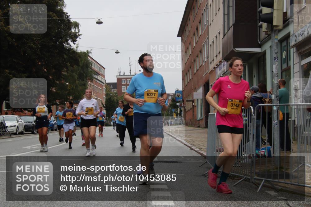 13.09.2026 - Kiel Lauf Markus Tischler http://msf.ph/oto/10453085 13.09.2026 09:53:15 Fleethörn 3702, 3703, 1277, 39, 6327, 1, 38, 3148 meine-sportfotos.de