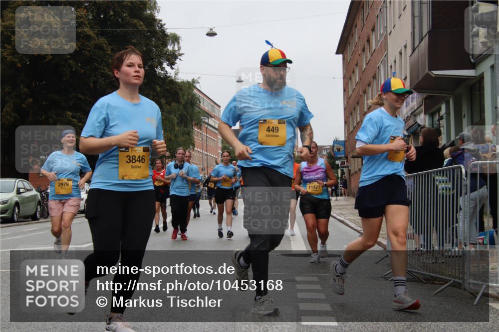 13.09.2026 - Kiel Lauf Markus Tischler http://msf.ph/oto/10453168 13.09.2026 09:53:44 Fleethörn 2979, 1135, 3846, 449, 11421 meine-sportfotos.de