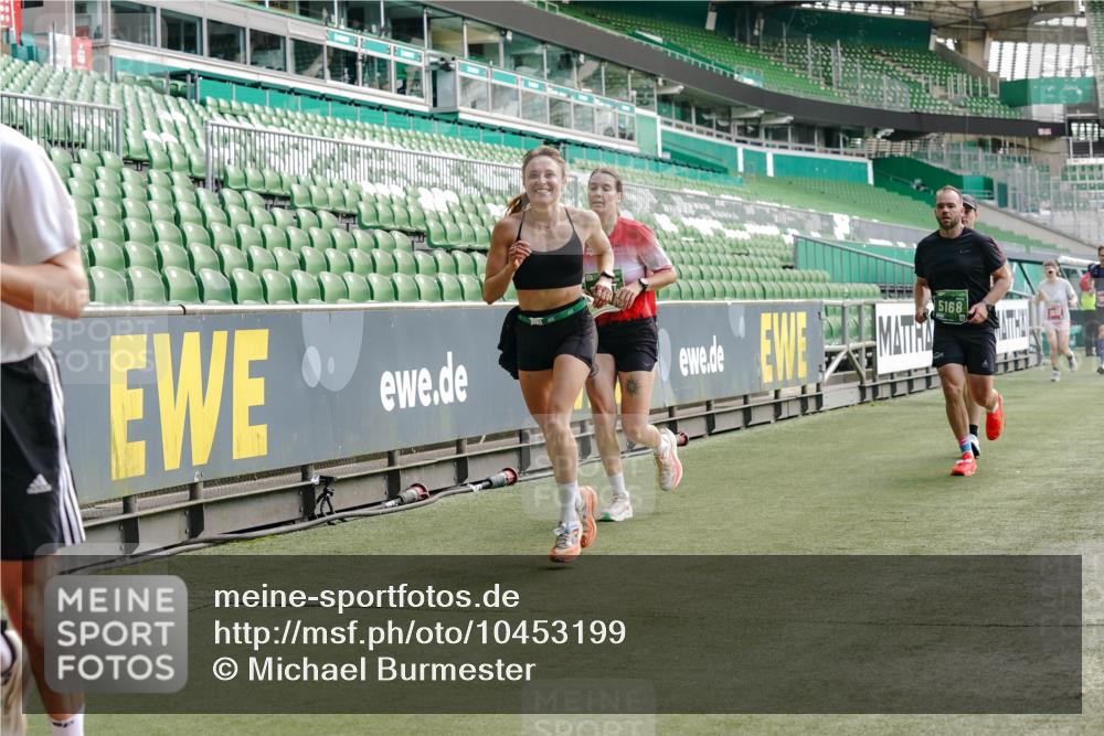 13.09.2026 - 21. swb-Marathon Bremen Michael Burmester http://msf.ph/oto/10453199 13.09.2026 12:51:22 Laufen im Stadion 235, 335, 469, 734, 771, 863, 1043, 1125, 1146, 1162, 1455, 1492, 1510, 1513, 1613, 1955, 1970, 1998, 2008, 2130, 2291, 2295, 2360, 2442, 2444, 2447, 2759, 2847, 3440, 3484, 3566, 3647, 3703, 3808, 3899, 3959, 4023, 4165, 4368, 4429, 4473, 4559, 4571, 4573, 4582, 4727, 4781, 4782, 4888, 4895, 5066, 5079, 5152, 5155, 5168, 5314, 5377, 5379, 5383, 5521, 5532, 5620, 5627, 5636, 5696, 6267, 6274, 6471, 6668, 6901, 7121, 8033, 8798 meine-sportfotos.de
