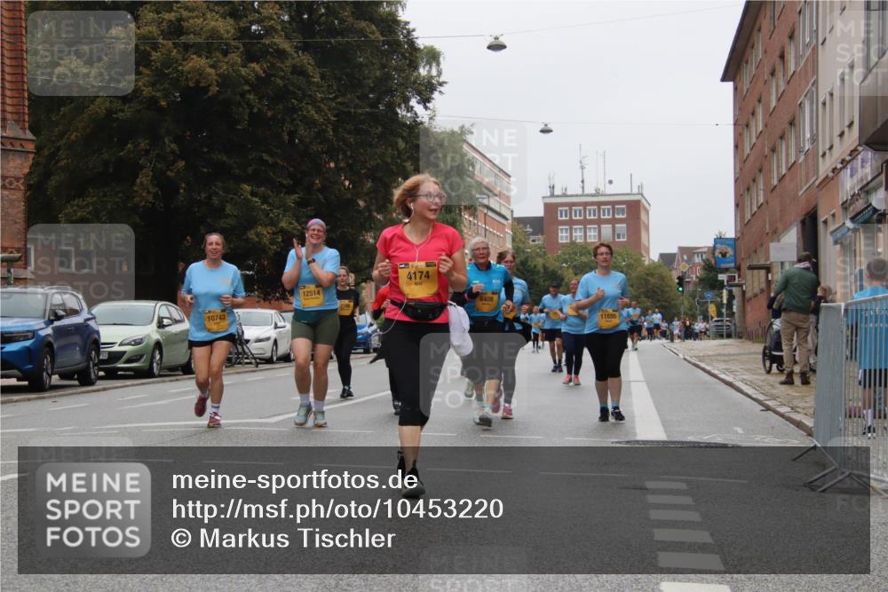 13.09.2026 - Kiel Lauf Markus Tischler http://msf.ph/oto/10453220 13.09.2026 09:54:21 Fleethörn 10743, 12514, 4174, 8408, 11886 meine-sportfotos.de