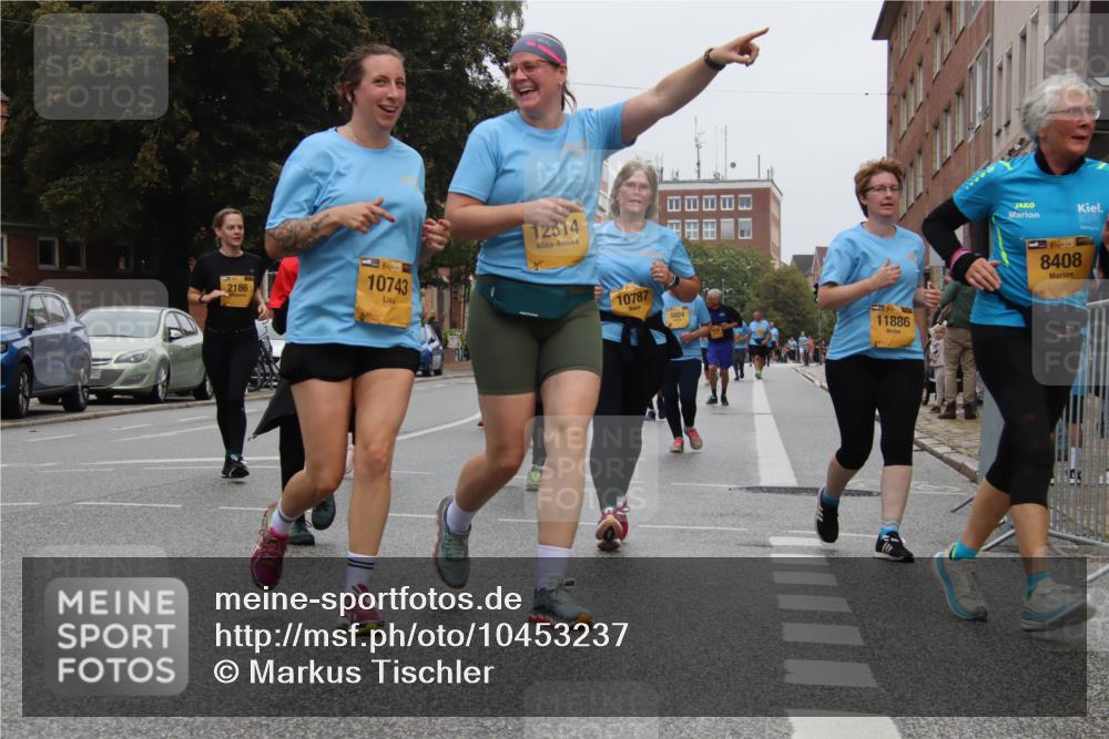 13.09.2026 - Kiel Lauf Markus Tischler http://msf.ph/oto/10453237 13.09.2026 09:54:25 Fleethörn 2186, 10743, 12514, 10787, 58241, 11886, 38, 8408 meine-sportfotos.de