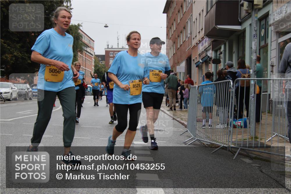 13.09.2026 - Kiel Lauf Markus Tischler http://msf.ph/oto/10453255 13.09.2026 09:54:33 Fleethörn 5056, 6976, 922, 8521, 1495 meine-sportfotos.de
