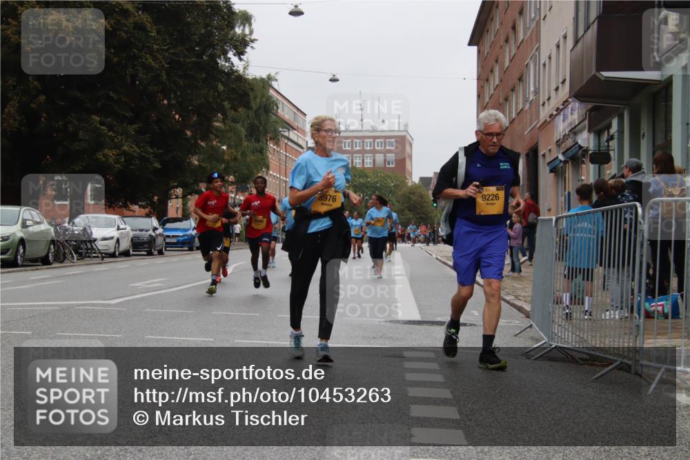 13.09.2026 - Kiel Lauf Markus Tischler http://msf.ph/oto/10453263 13.09.2026 09:54:36 Fleethörn 6976, 392, 9226 meine-sportfotos.de